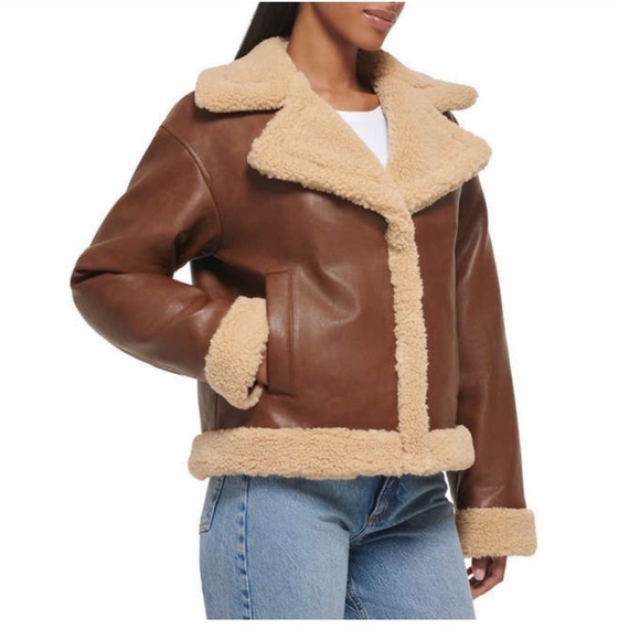 NWOT‎ Levi’s faux leather Sherpa lined jacket women’s medium - Picture 1 of 7